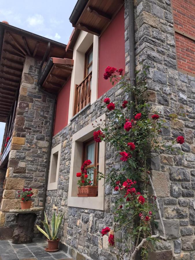La Casona De Rales Villaviciosa Buitenkant foto